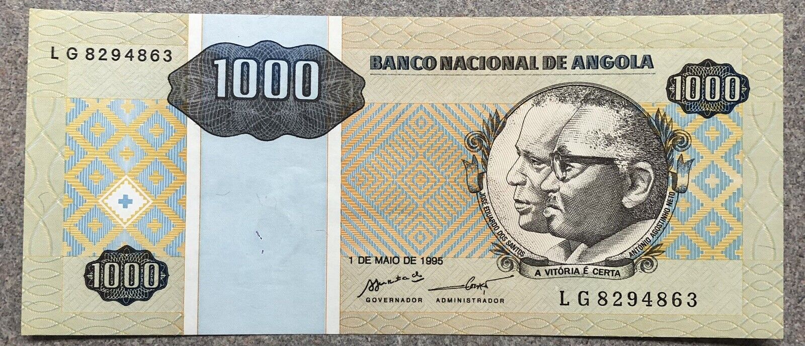 Uncirculated 1995 Angola 1000 Kwanzas Banknote
