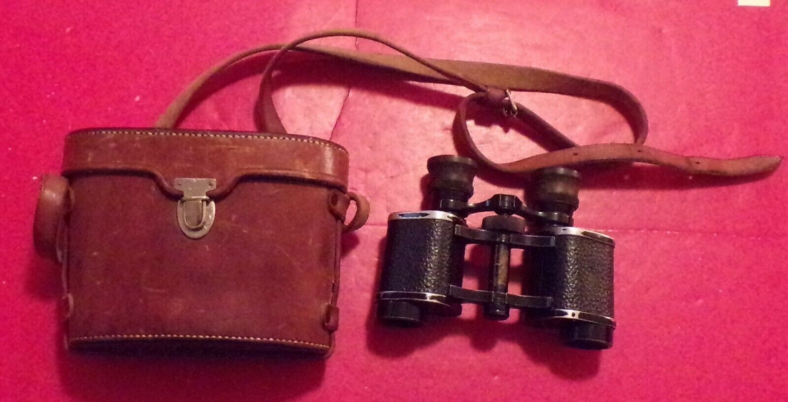 Mohrson France Binoculars W/al. Furstnow Miles City Mont Leather Case
