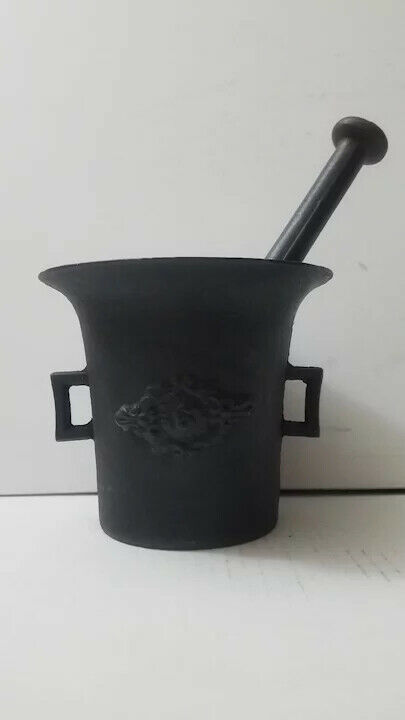 Mid 19th Century Cast Iron Mortar And Pestle