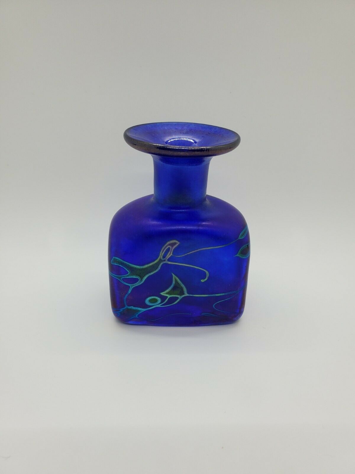 Art Glass Colbalt Blue Purple Vase Signed Robert Held