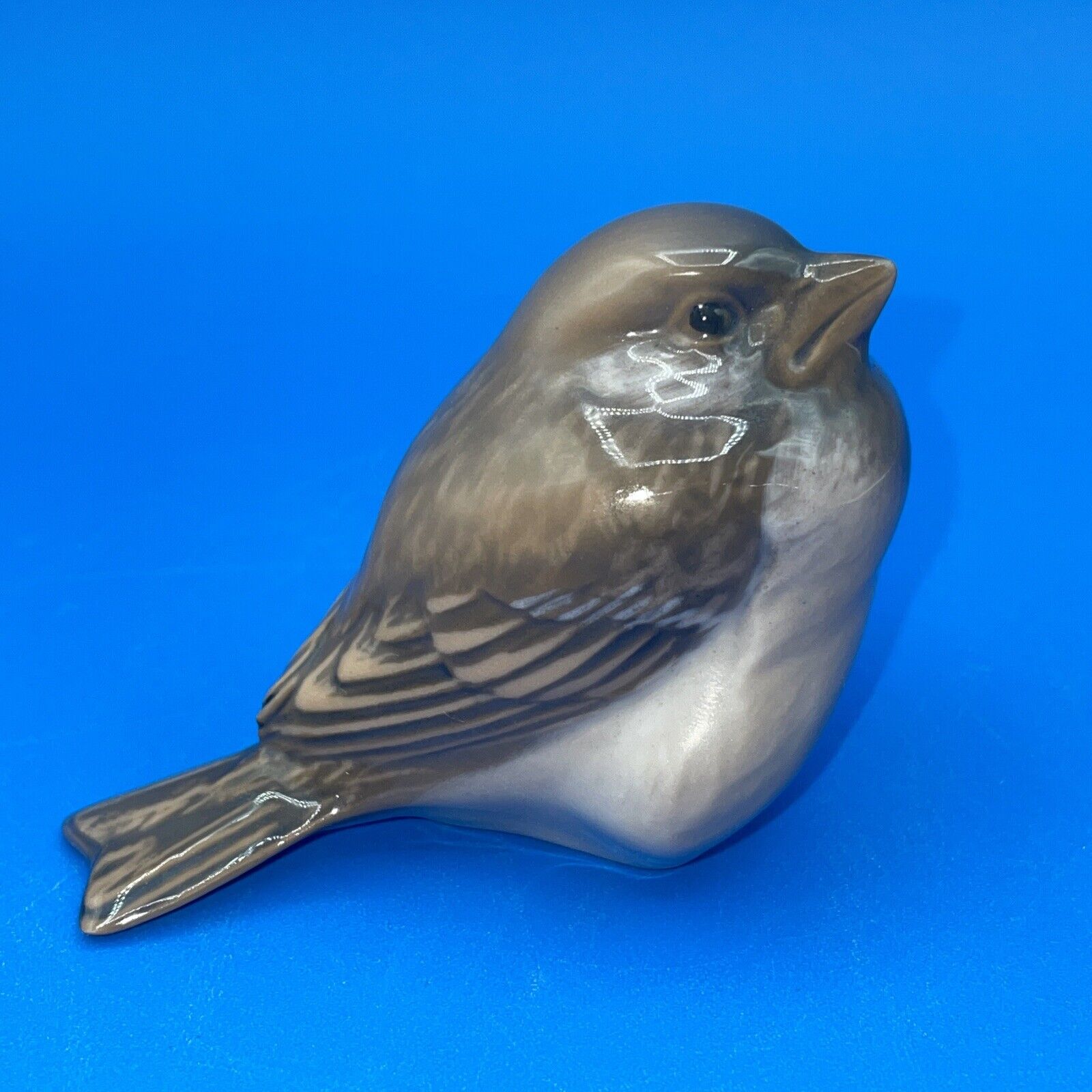 Royal Copenhagen Denmark Porcelain Figurine #1519 Sparrow Bird, 1941 Hallmark